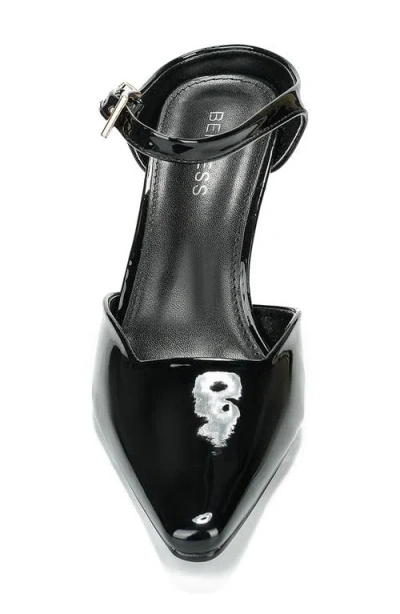 Berness Cesar Pointed Toe Pump