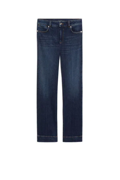 Sportmax Perfect Fit Stretch Denim Crop Jeans In Blue