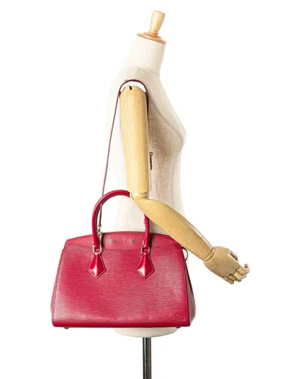 Pre-owned Louis Vuitton 2015 Epi Soufflot Mm Satchel In Pink