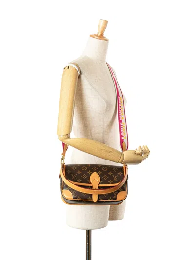 Pre-owned Louis Vuitton 2021-2025 Monogram Diane Satchel