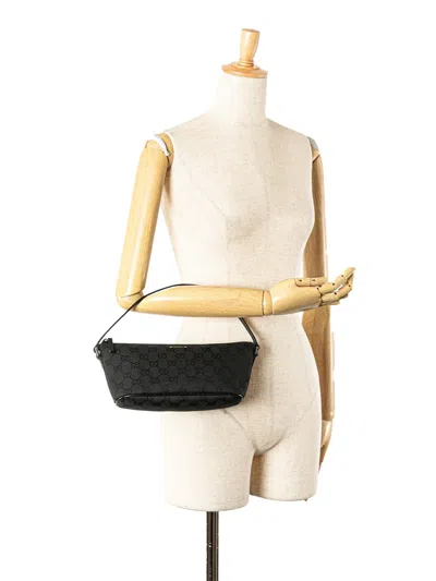 Pre-owned Gucci 2000-2015 Gg Canvas Boat Shoulder Bag In Black