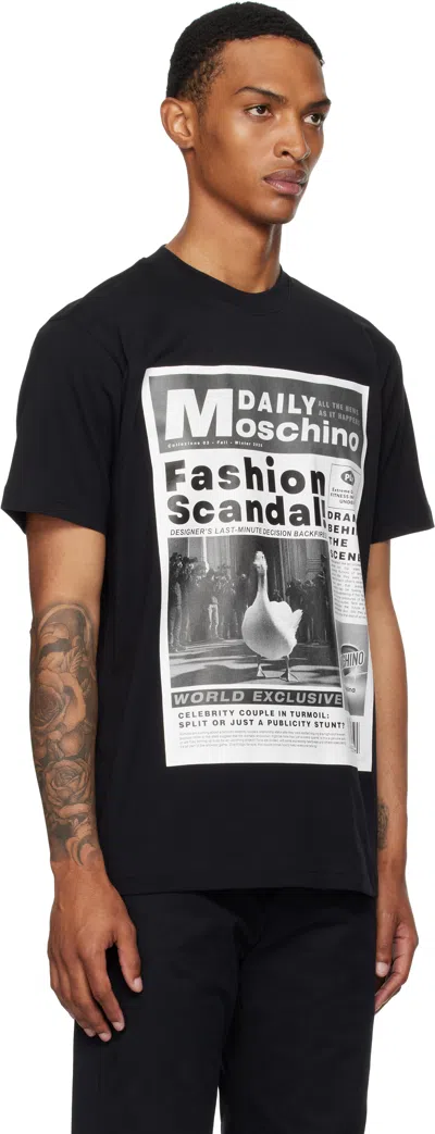 Moschino T-shirt Whit Maxi Print