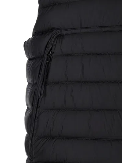 C.p. Company Men Black Vest With Mock Neck And Logo Plaque On The Side In Tech Fabric Man In Black