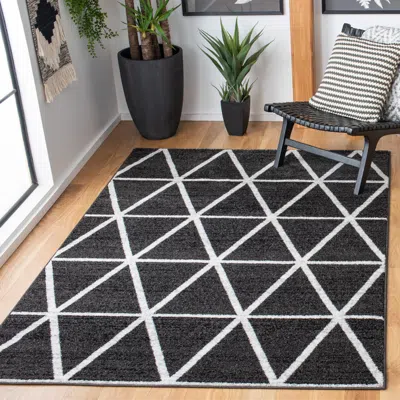 Safavieh Adirondack Machine Made Area Rug, Black / Ivory Contemporary Style Easy Care In Black