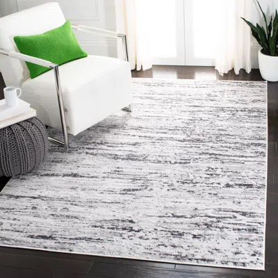 Safavieh Amelia Machine Made Area Rug, Light Grey / Charcoal Contemporary Style Easy Care In White