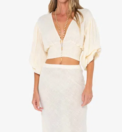Jbq Nava V Neck Top In Vanilla In Nude