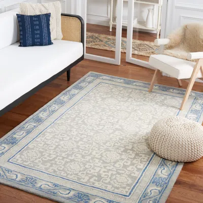 Safavieh Antiquity Handmade Rug In White