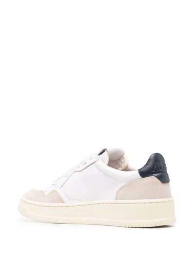 Autry Medialist Low Leather Sneakers