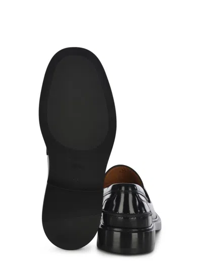 Tod's Flat Shoes