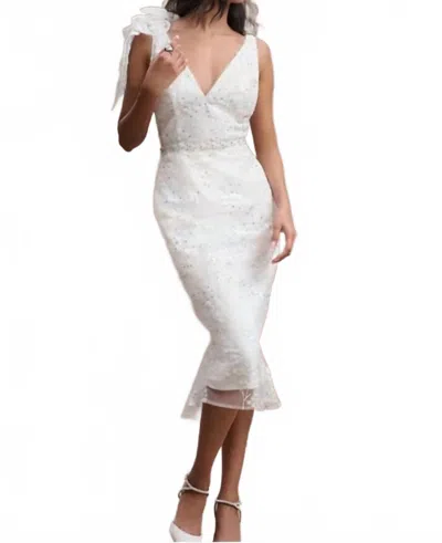 Mac Duggal Beaded Floral Tea Length Gown In Ivory In Gray