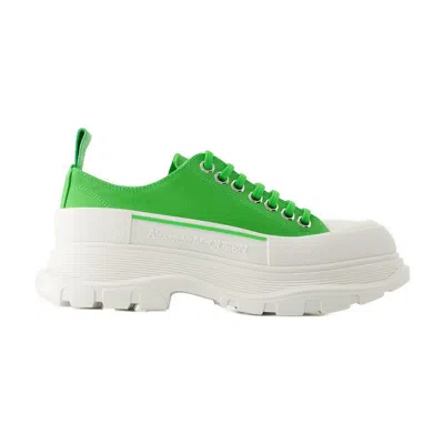Alexander Mcqueen Sneakers Tread Aus Weissem Und Silberfarbenem Leder