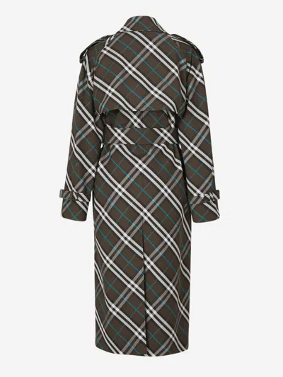 Burberry Checkered Motif Trench Coat In Pattern