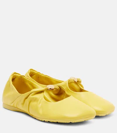 Loewe Pebble Soft Ballerina In Nappa Lambskin In Yellow
