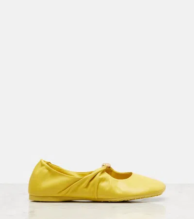 Loewe Pebble Soft Ballerina In Nappa Lambskin In Yellow