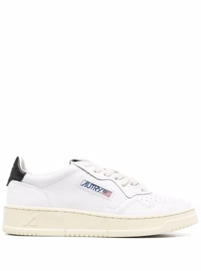 Autry Woman's White Leather Sneakers With Black Heel Tab