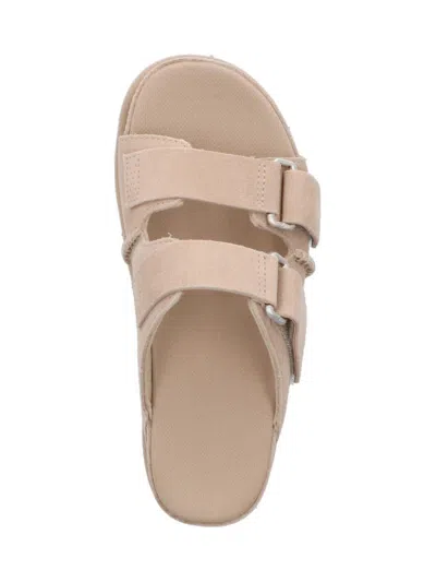Ugg Platform Sandals Goldenstar Hi In Brown