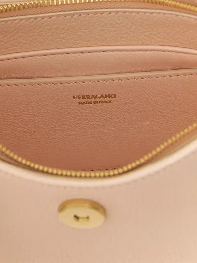 Ferragamo Gabry Shoulder Bags Pink