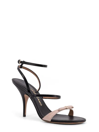 Ferragamo Ariel 95 Buckle Detail Stiletto Heels In Black