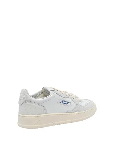 Autry White And Grey Medalist Low Sneakers