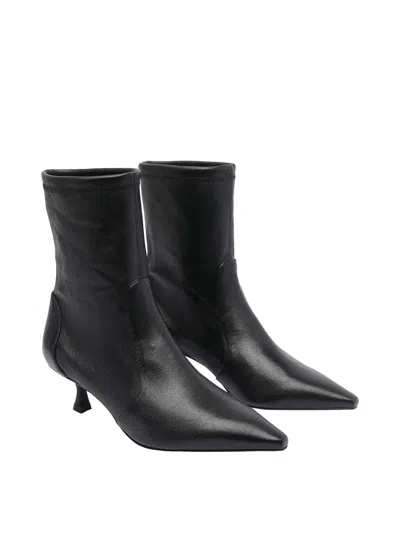 Stuart Weitzman Leather Ankle Boots Kitten Heel