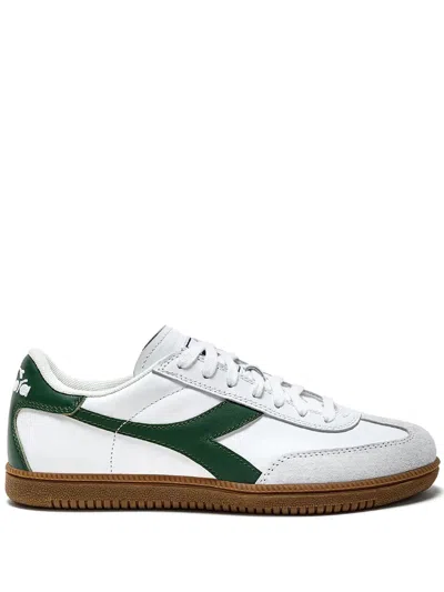 Diadora Trainer In White