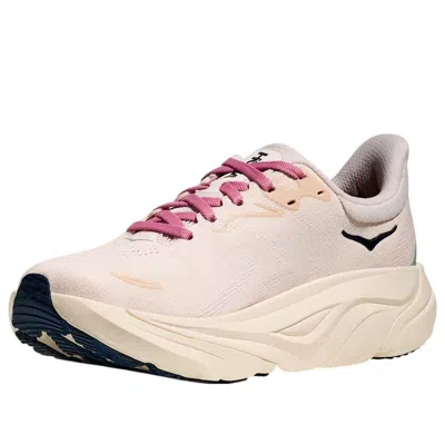 Hoka (wmns)  One One Arahi 8 'rose Cream Alabaster' In Pink