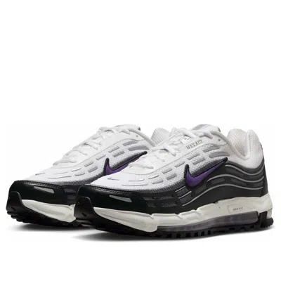 Nike Air Max Tl 2.5 Sneakers In White