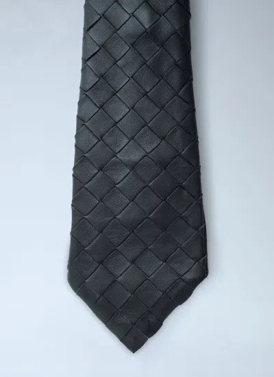Bottega Veneta Men Intrecciato Leather Tie In Blue