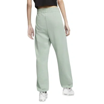 Nike (wmns)  Sportswear Trousers In Green