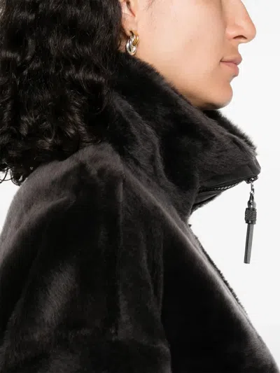 Brunello Cucinelli Grey Shearling Jacket With Two Front Welt Pockets With Zip In Black
