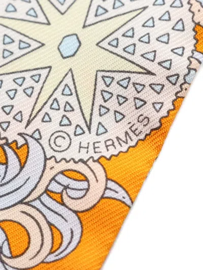 Pre-owned Hermes 2020s De L'ombrelle Aux Duels Silk Scarf