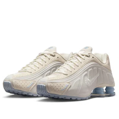 Nike (wmns)  Shox R4 'pale Ivory' In Multi