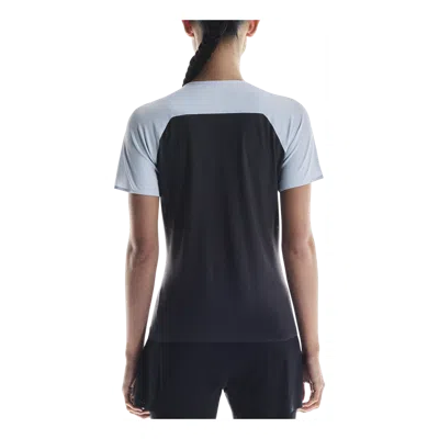 On Running (wmns)  Performance T-shirt 'arctic Eclipse' In Blue