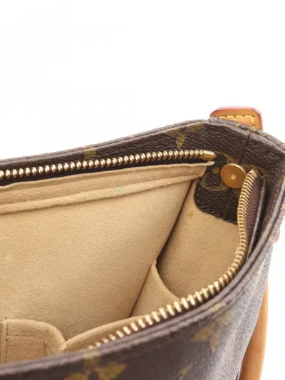 Pre-owned Louis Vuitton 2002 Looping Mm Shoulder Bag In Brown