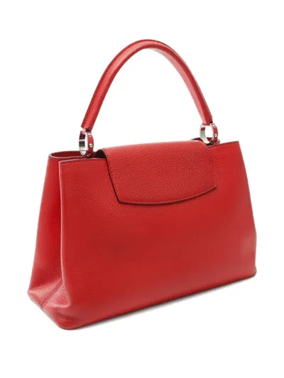 Pre-owned Louis Vuitton 2013 Capucines Mm Leather Handbag In Red
