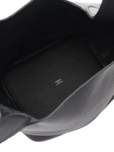 Pre-owned Hermes 2025 Picotane Lock Mm Handbag In Black