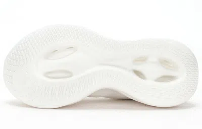 Mizuno (wmns)  Koi 2.0 'shallow Wisteria' In White