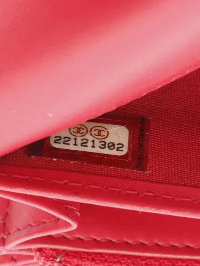 Pre-owned Chanel 2016-2017 Coco Mark Bi-fold Wallet In Red