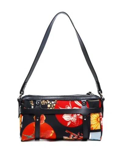 Pre-owned Ferragamo 1990-2010 Graphic-print Shoulder Bag In Black