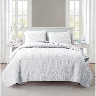 Hivvago Coastal Beach Seashells Starfish Sea Horse White 3-piece Quilt Set In White