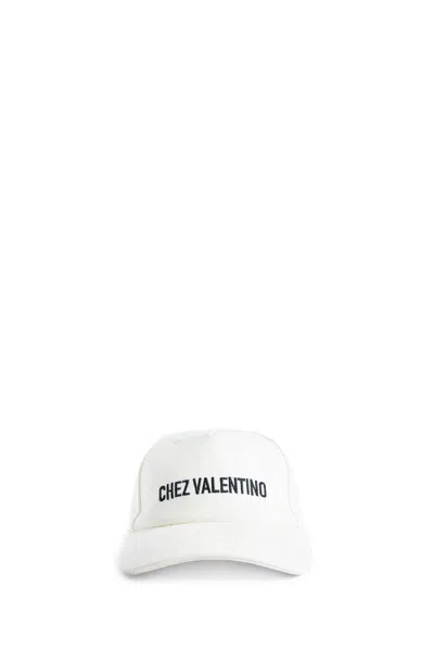 Valentino Garavani Chez Valentino Baseball Cap In White