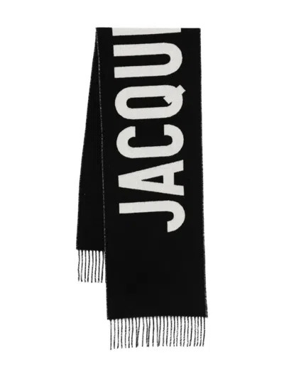 Jacquemus Brushed Finish Fringe Detailing Wraparound Scarf In Black