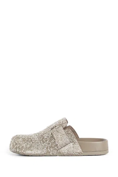 Loewe Ease Buckle Mule In Neutral