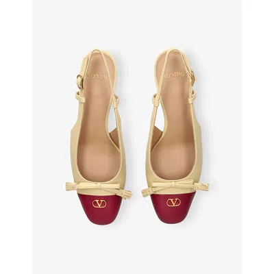 Valentino Slingback Valet Du Roi Pumps In Butter/tobacco In Nude