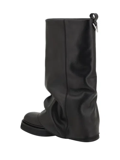 Attico 'robin' Black Boots With Square Toe And Logo Plaque On The Rear In Black