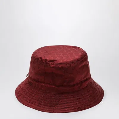Gucci Reversible Burgundy Nylon Gg Hat In Red