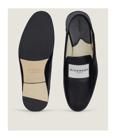 Givenchy Glossy Round Toe Loafers In Black