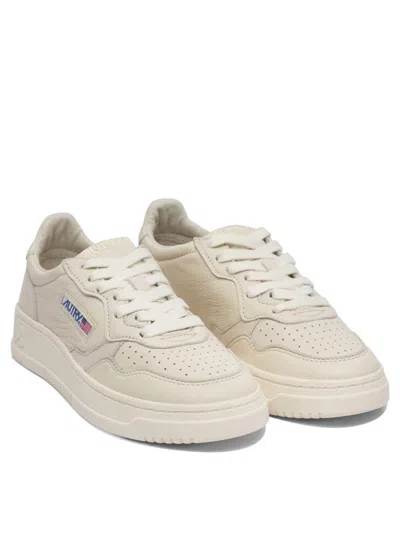 Autry "medalist Low" Sneakers