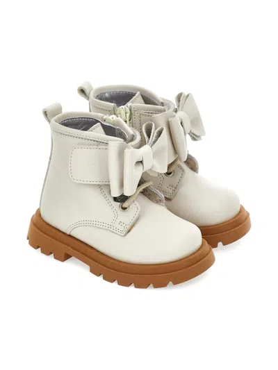 Monnalisa Bow-detail Ankle Boots In White