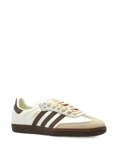 Adidas Originals Low-top Samba Sneaker With Gum Sole In Neutral
